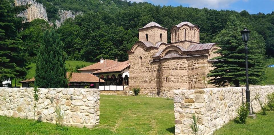 Odmaraliste Vlasko Zdrelo Πίροτ Εξωτερικό φωτογραφία