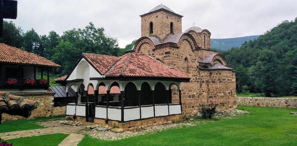 Odmaraliste Vlasko Zdrelo Πίροτ Εξωτερικό φωτογραφία