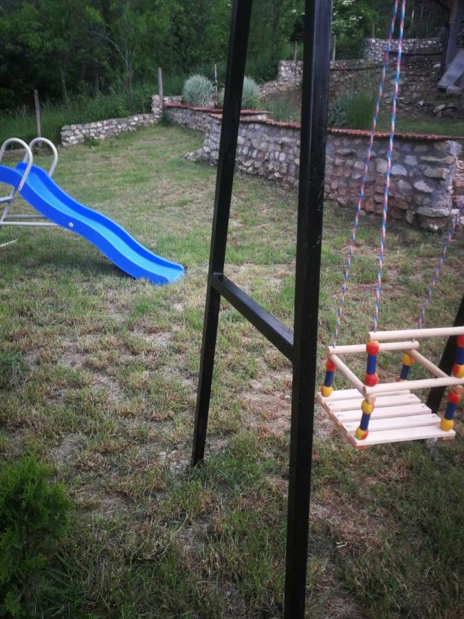 Odmaraliste Vlasko Zdrelo Πίροτ Εξωτερικό φωτογραφία